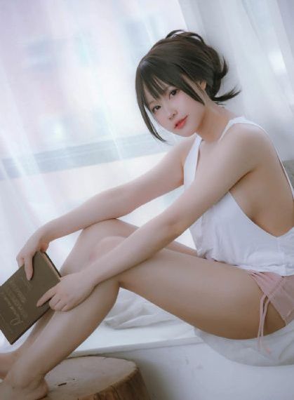 警花被扒双乳_BD英语高清视频观看