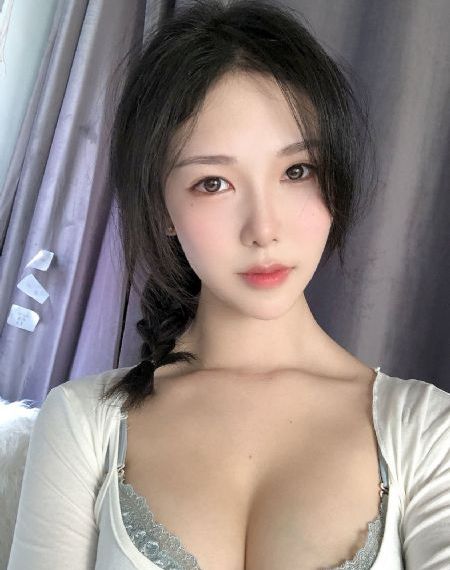 四虎884aa成人精品_无删减完整版在线观看