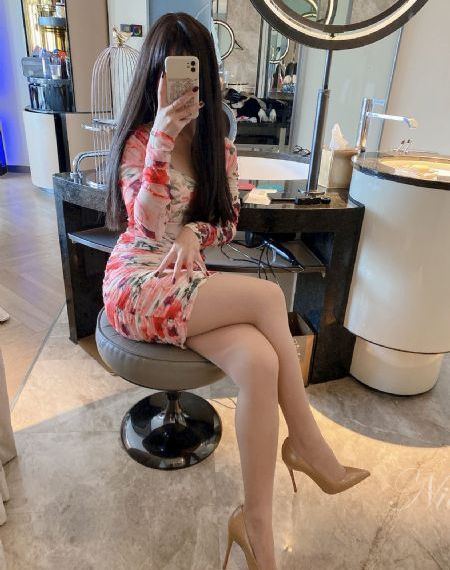 覗かれた人妻_720高清视频观看