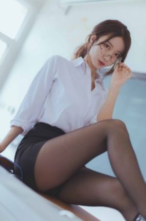 精品国产丁香五月天在线观看_高清无删减在线观看