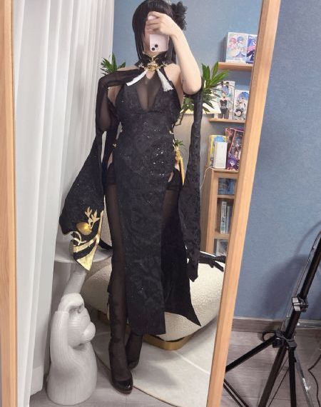 国产日韩欧美动漫自拍区制服_国产剧迅雷电影在线