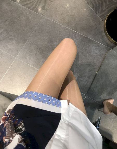 全免费看全黄裸体_BD韩语高清完整版