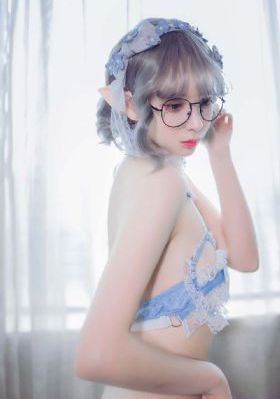 亚洲欧美日韩国产综合视频_免费观看完整版下载