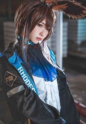 欧美综合五月天_中英字幕1080